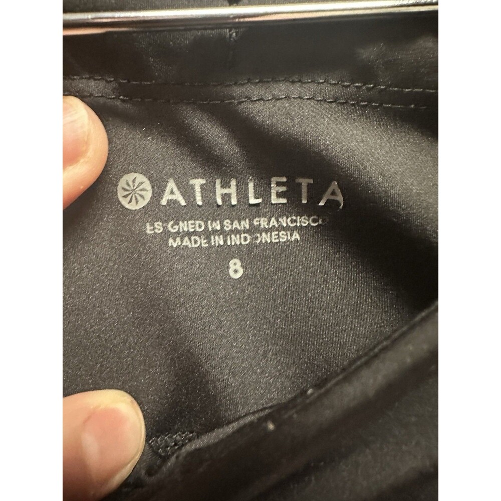 Athleta Womens Ascender Athletic Gym Shorts Side Stripes Running Workout Sz 8 - Picture 4 of 4